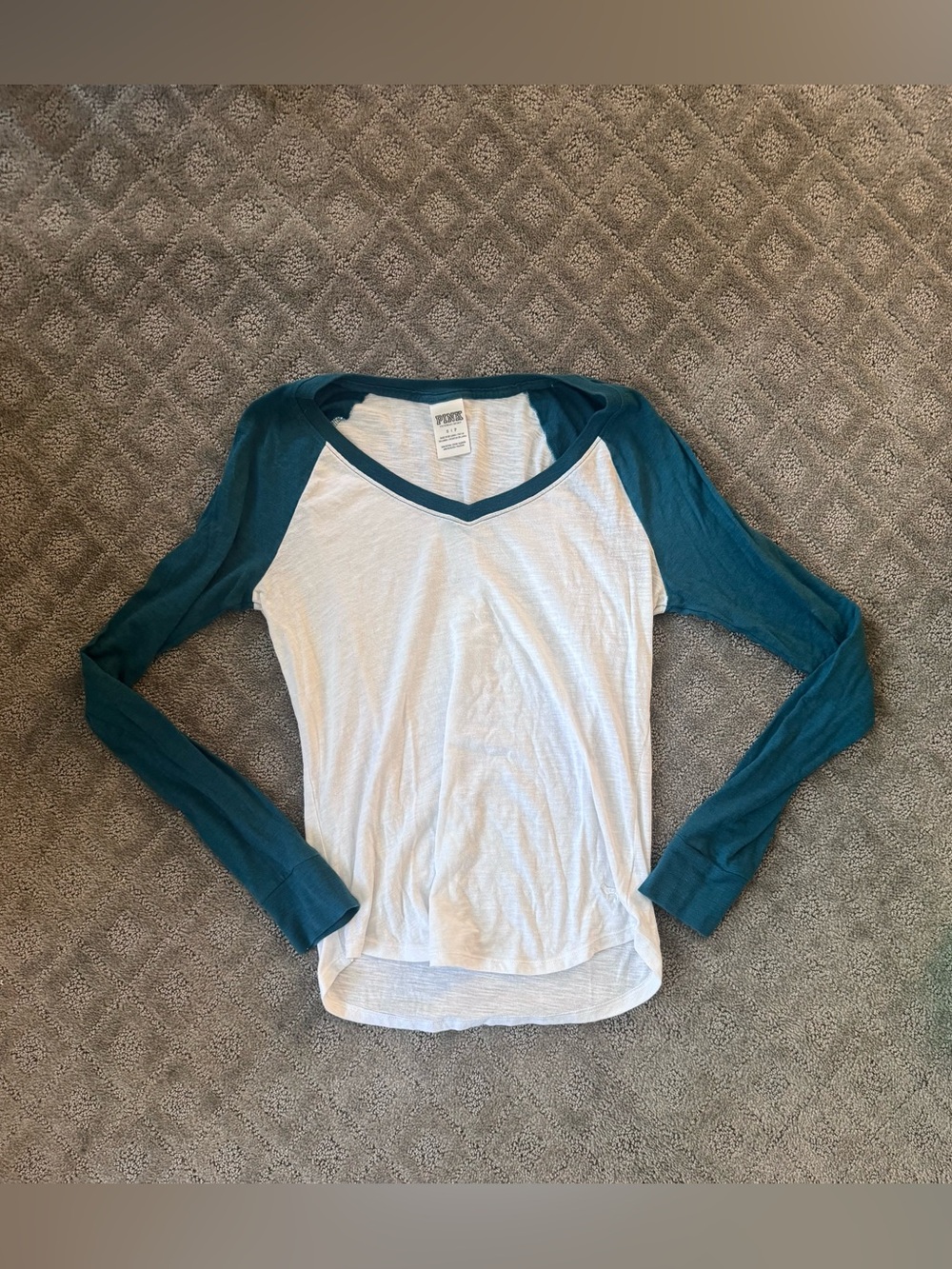 Women’s Victoria's Secret Pink logo Teal & White V-Neck Long Sleeve Top